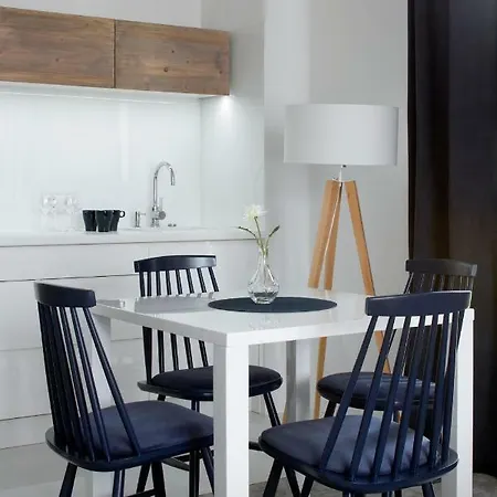 Klonova アパートホテル Białogóra