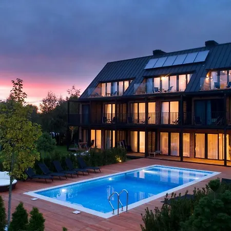 Klonova アパートホテル Białogóra