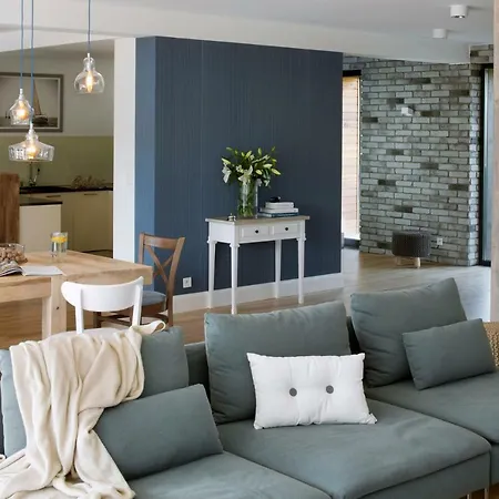 Klonova アパートホテル Białogóra