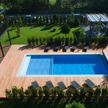 アパートホテル Klonova